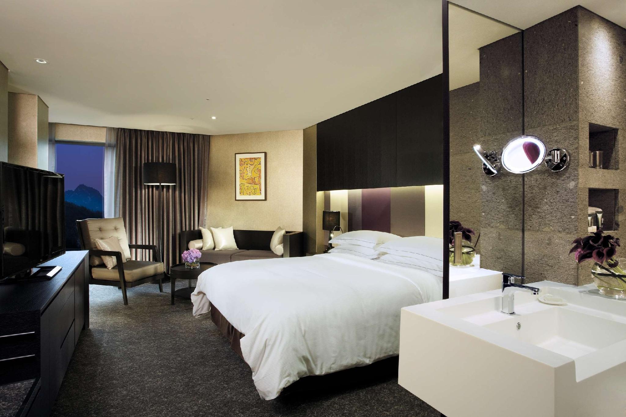 Swiss Grand & Grand Hotel Seoul