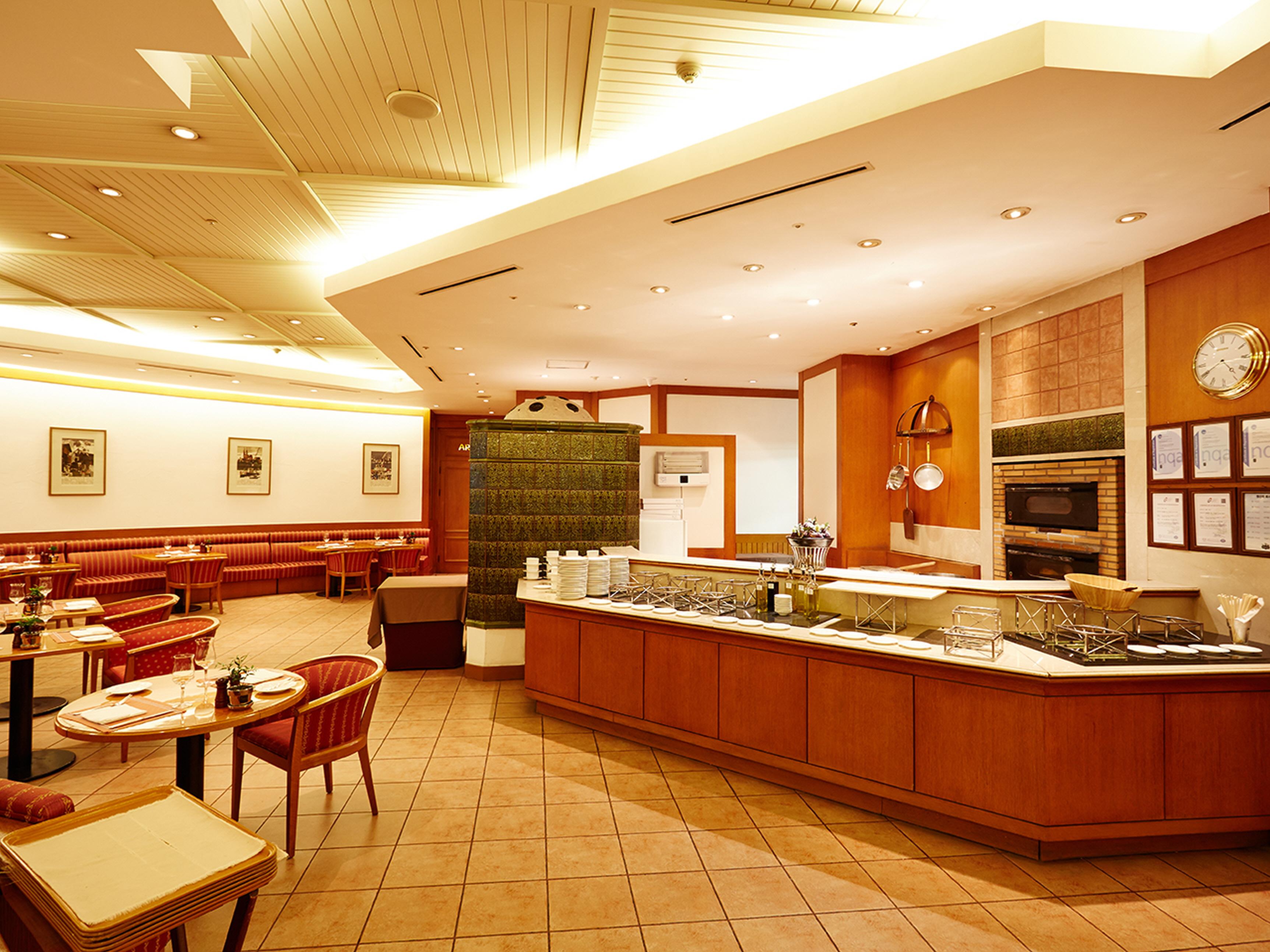 Hotel Swiss Grand & Grand