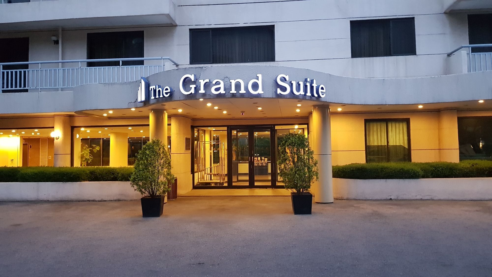 Swiss Grand & Grand Hotel Seoul