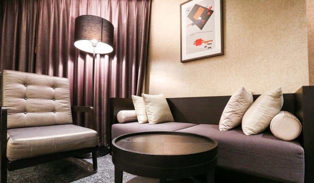 Swiss Grand Hotel 5*